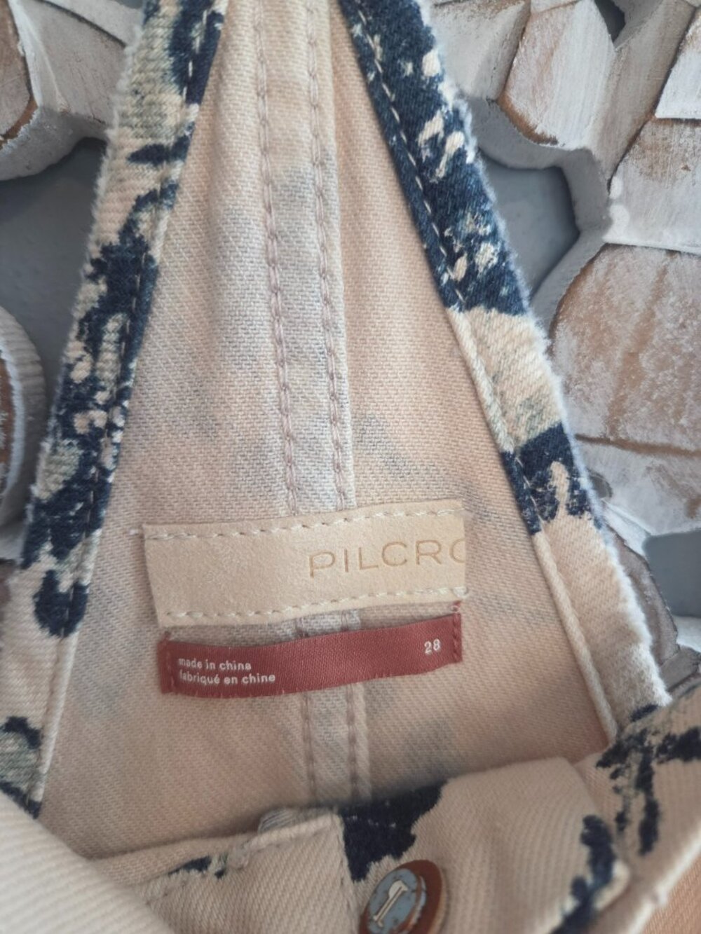 Anthropologie Pilcro The Painters Ivory / Blue Denim Overalls Size 28 - Picture 3 of 10